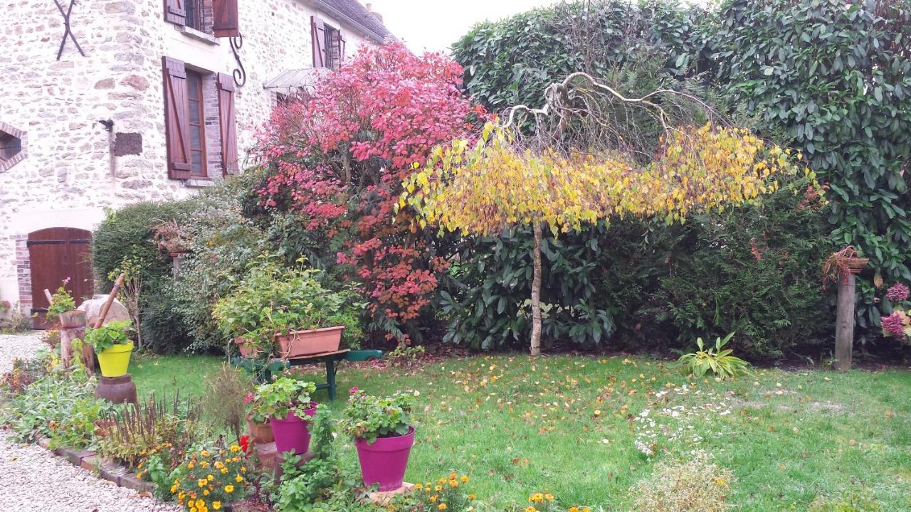 Gite L'Ecole Buissonniere Cheu Exteriér fotografie